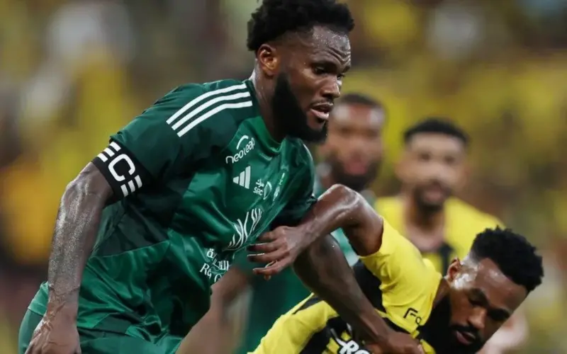 ما القنوات الناقلة لمباراة الأهلي والاتحاد في دوري روشن السعودي 2025-2026؟ وكيف تشاهدها عبر الإنترنت؟